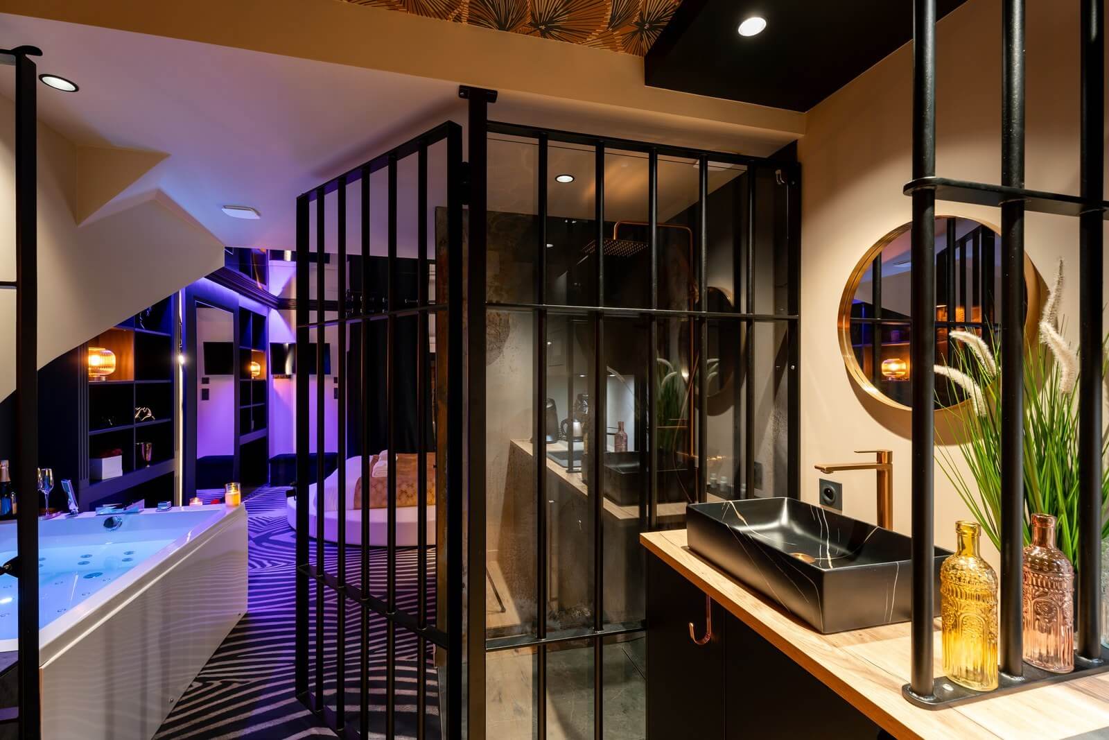 Sauna privatif salle de bain Le Côté Secret Vannes